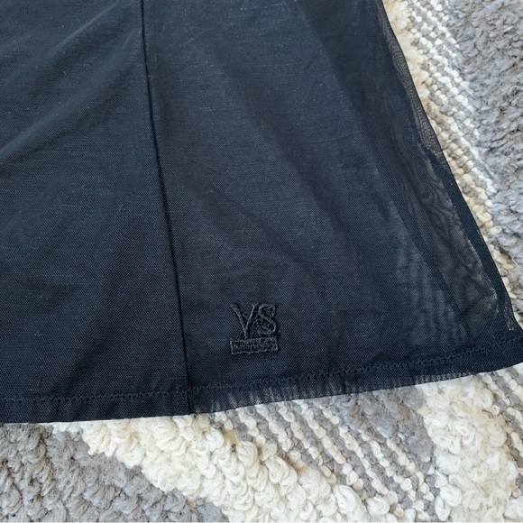 Victoria’s Secret Black Lingerie Size 34B - Picture 2 of 6